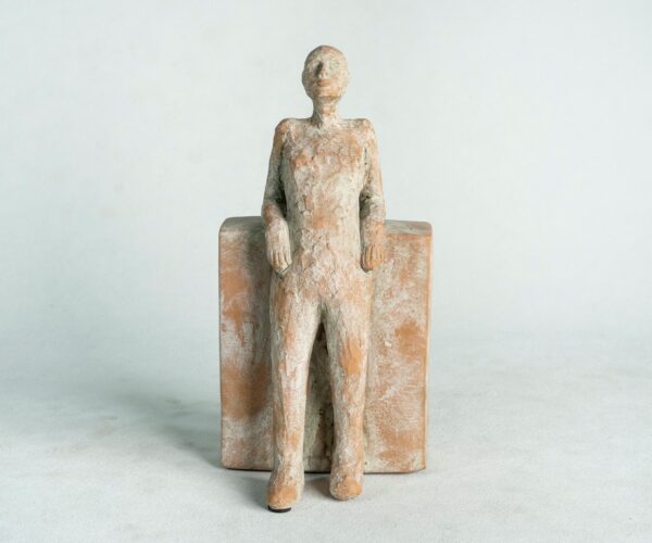 Home Decor Ornaments - Resin Standing Man (2)