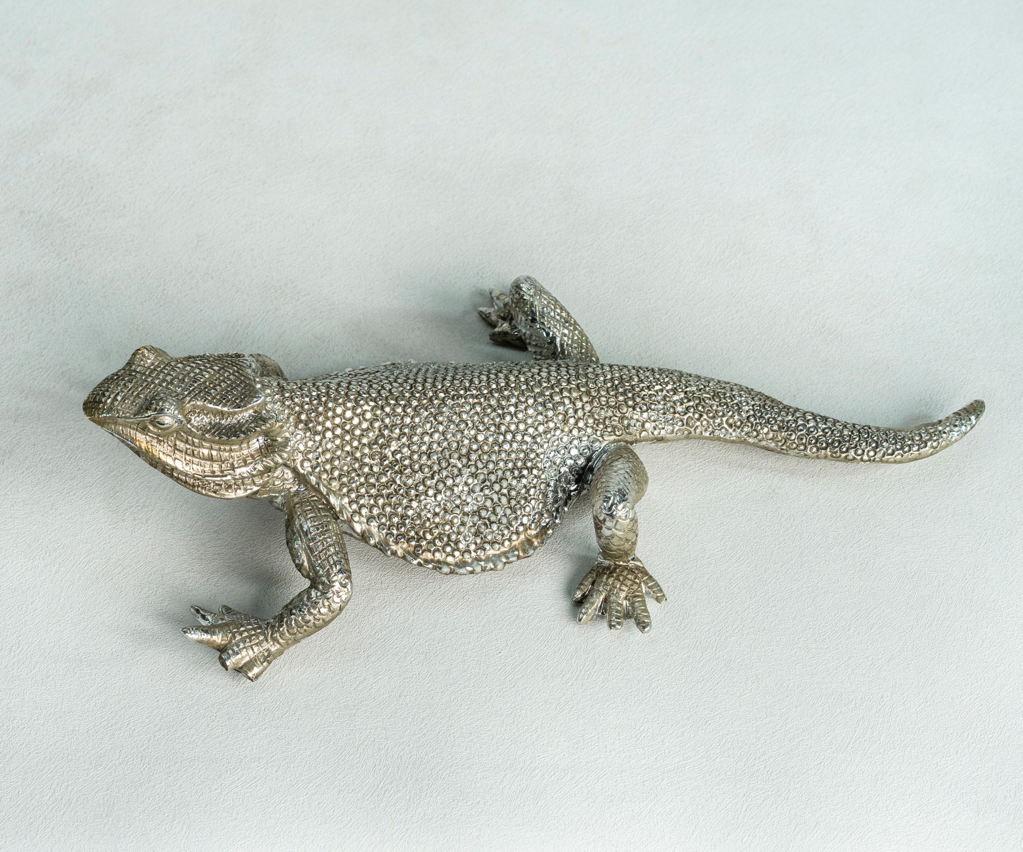 Wholesale Lizard Figurines Decorations (5)